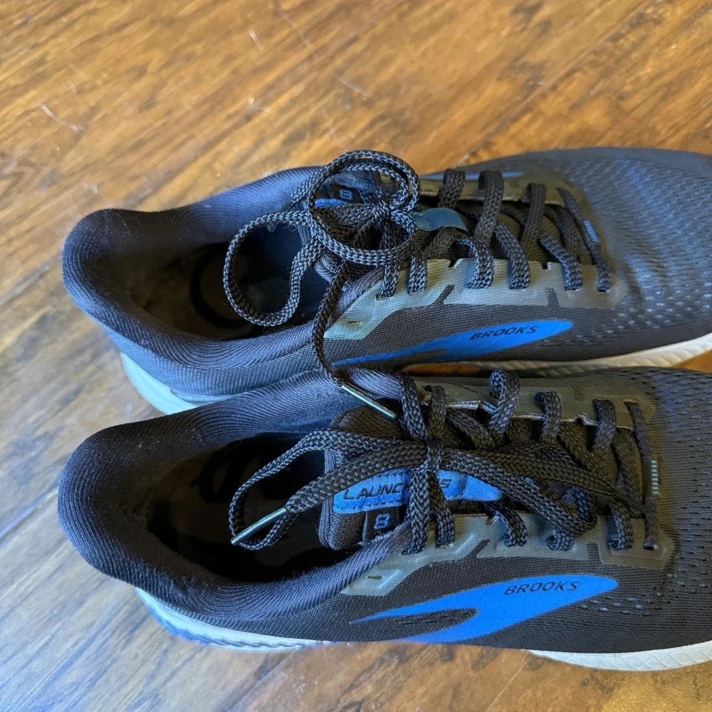 Brooks Launch GTS 8 Mens Size 10.5 Running Shoes Black Blue Support Sneakers